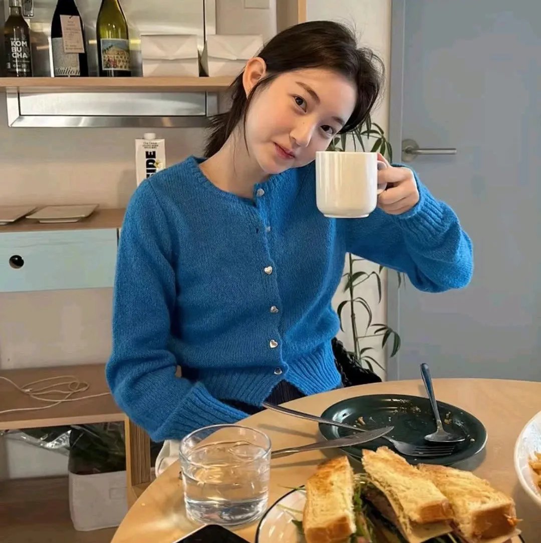 女娲日记封面